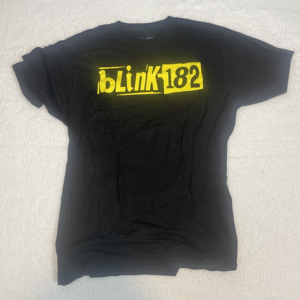 Blink 182 Graphic Large Short Sleeve Black T-Shirt